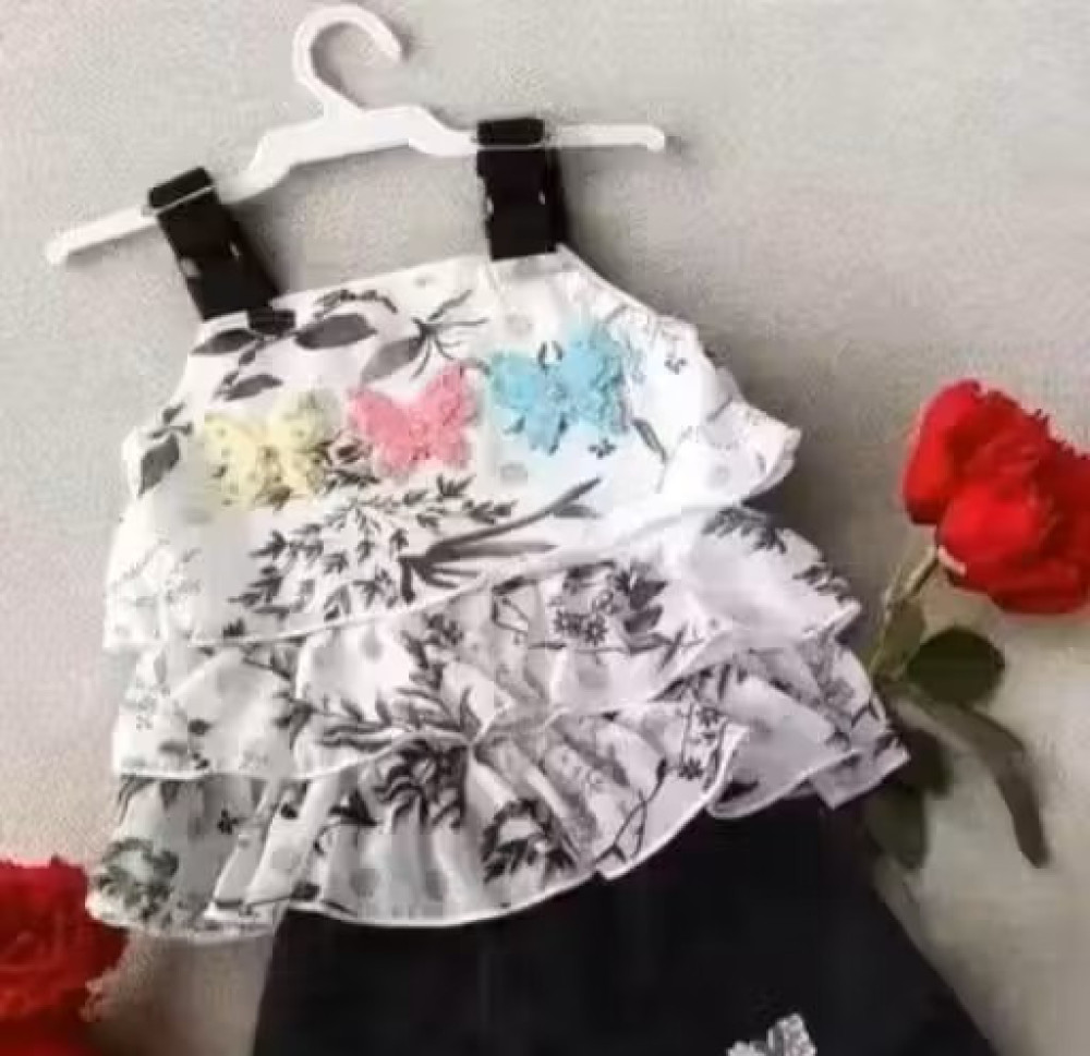 Little Muffs Baby Girl Multicolour Top & Shorts Set