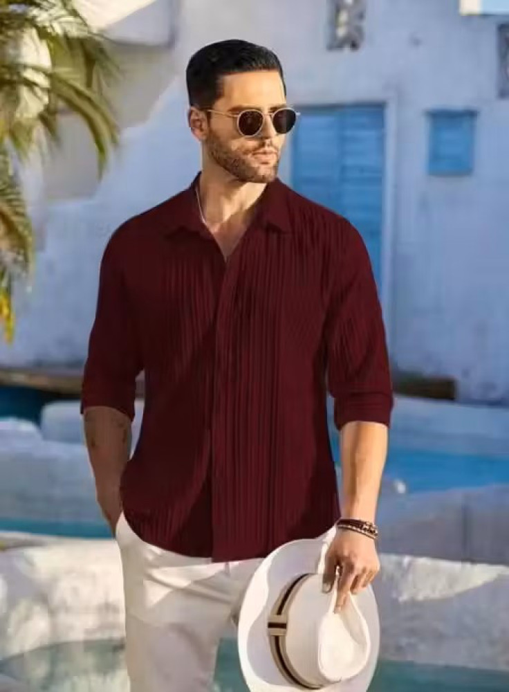 Men Slim Fit Cut Away Full Sleeve Shirt